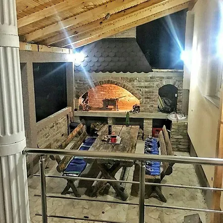 Jasmina Villa