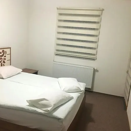 Jasmina Villa